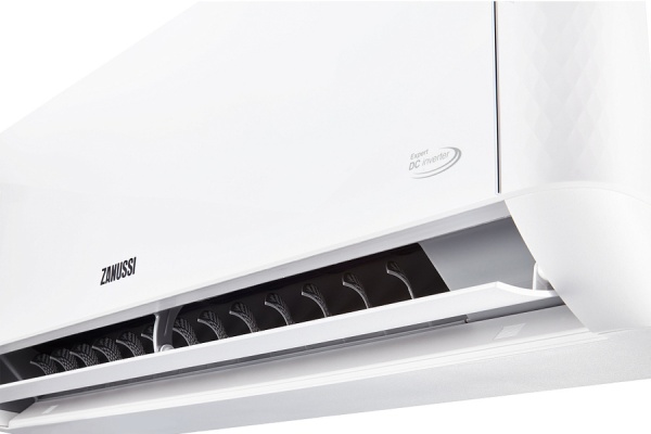 Zanussi ZACS/I-18 HB-WHITE FMI2/N8 в Санкт-Петербурге с установкой